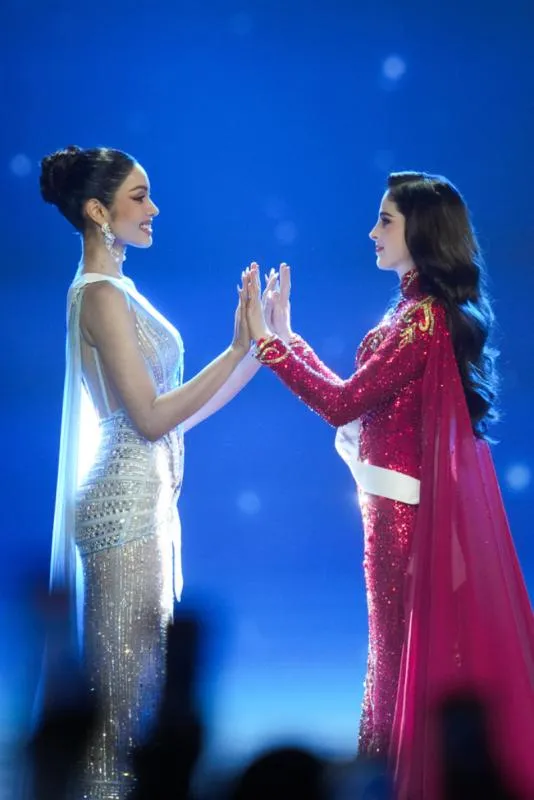 Las emociones se desbordaron al saber la ganadora / AP