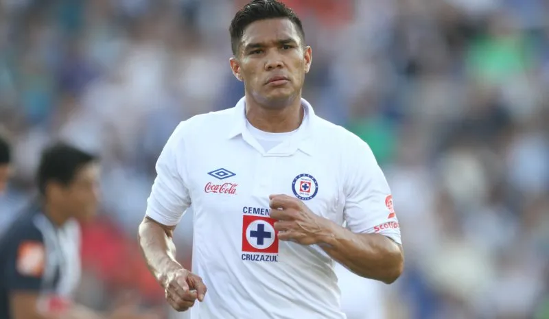 Con Cruz Azul