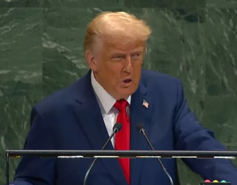 Trump firmó un decreto para que TikTok siga en Estados Unidos / Redes Sociales