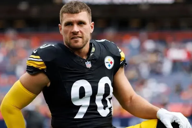 Watt celebró su cumpleaños 31 con mariachi | AP