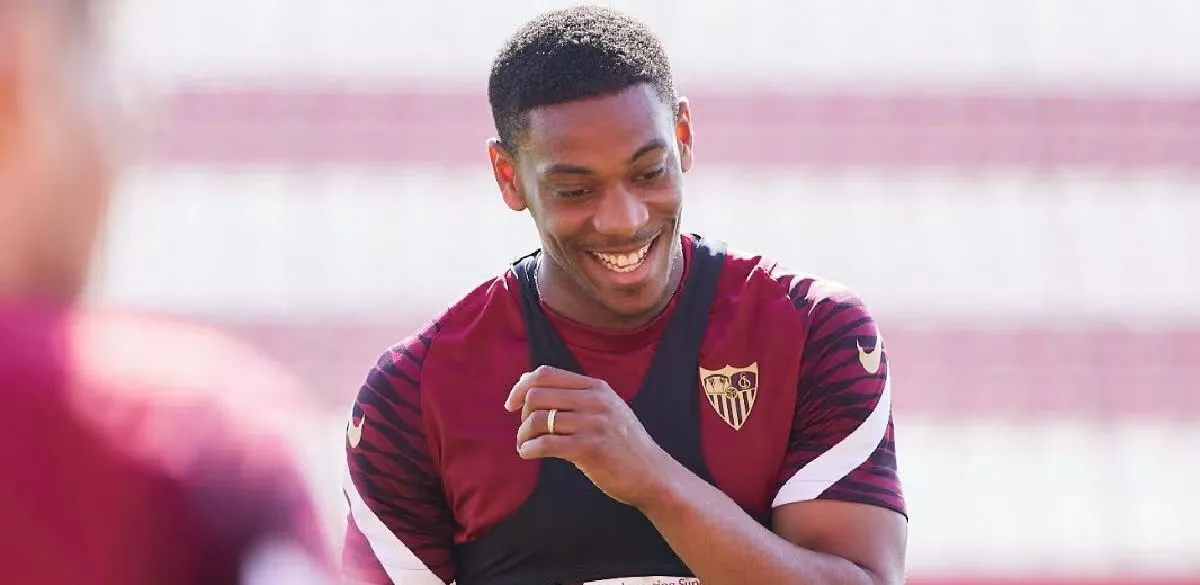 Anthony Martial es el bombazo de Rayados