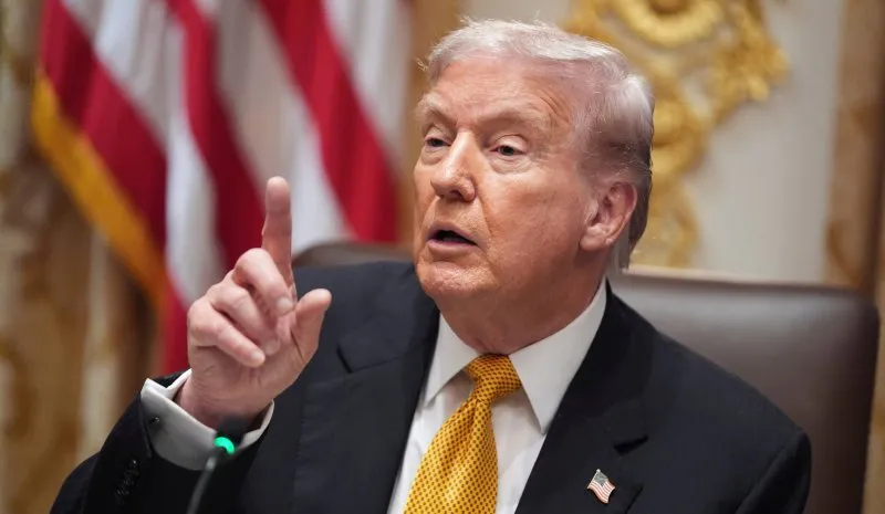 Trump durante plática