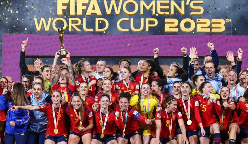 España festeja título