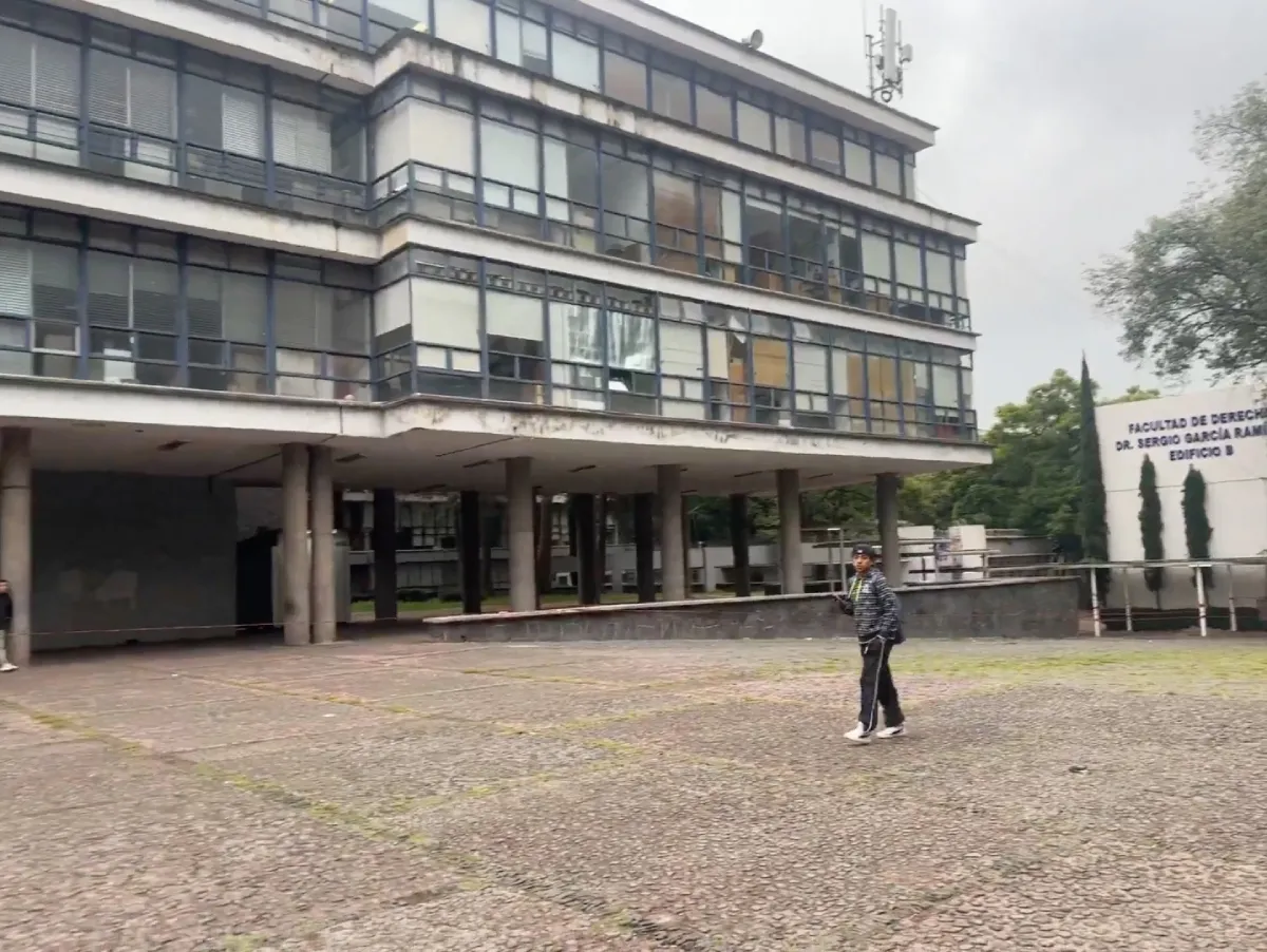 La policía está en busca de artefactos explosivos / Redes Sociales