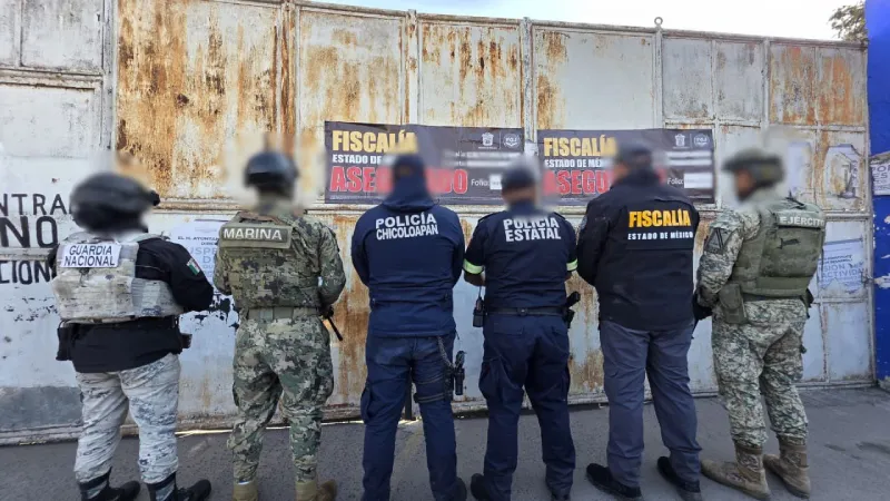 El contrabando de combustible fue con ayuda de marinos y agentes aduaneros, revelan / Redes Sociales