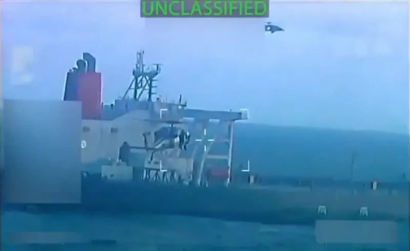 La incautación al buque parecía sacada de un videojuego / Redes Sociales