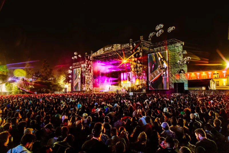 Ve organizando qué día quieres asistir para rockear con todo / FB: @festivalvivelatino