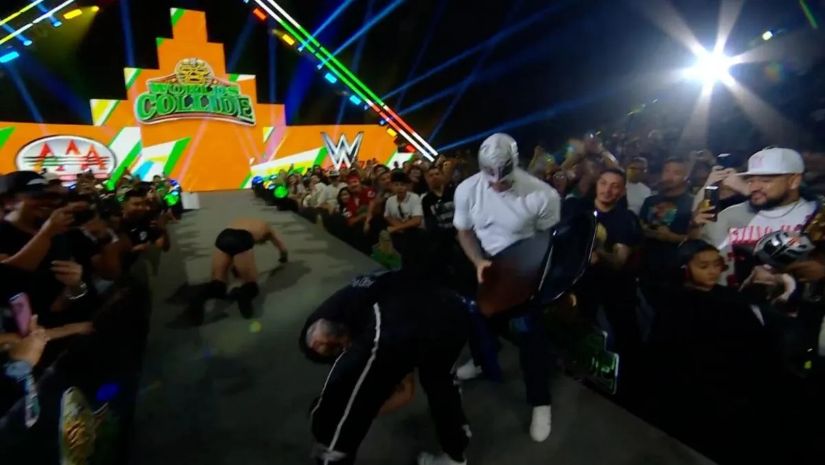 Momentos de la lucha entre Mysterio y Vikingo | CAPTURA