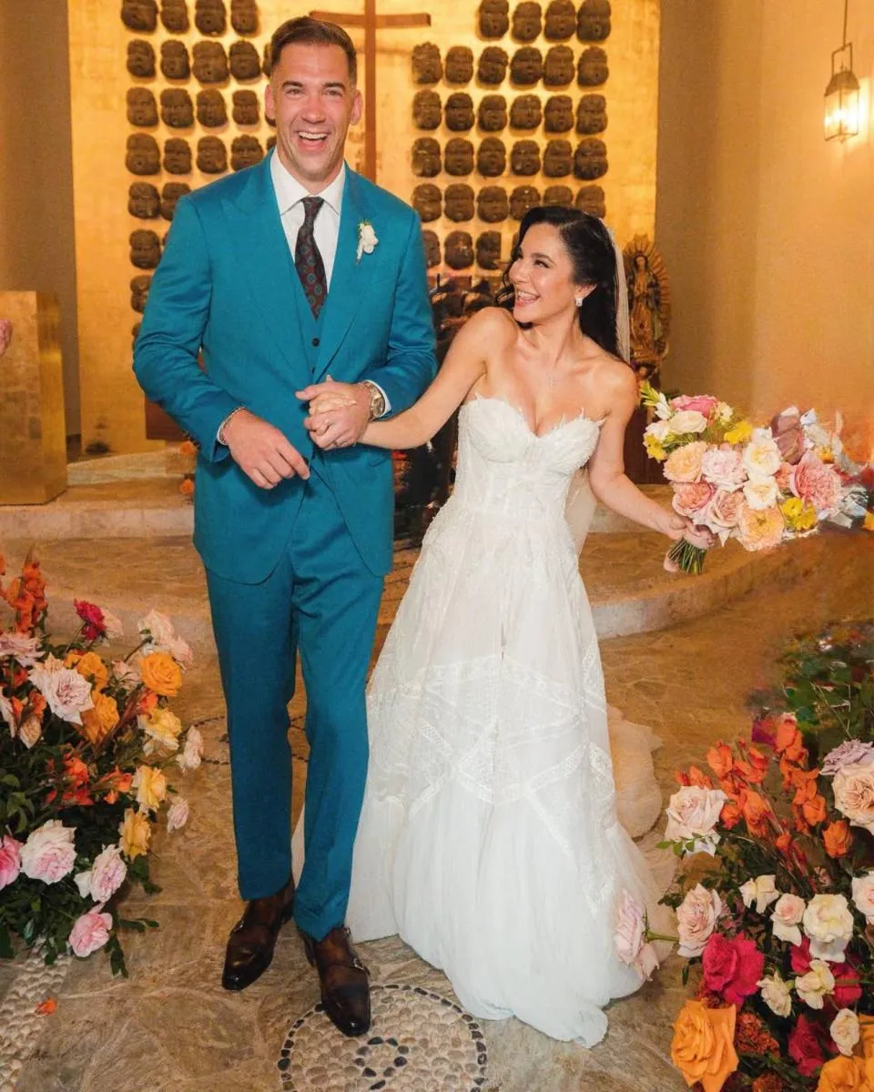 Martha Higareda y Lewis Howes unieron sus vidas en matrimonio el pasado 8 de febrero/Ig: marthahigareda y lewishowes