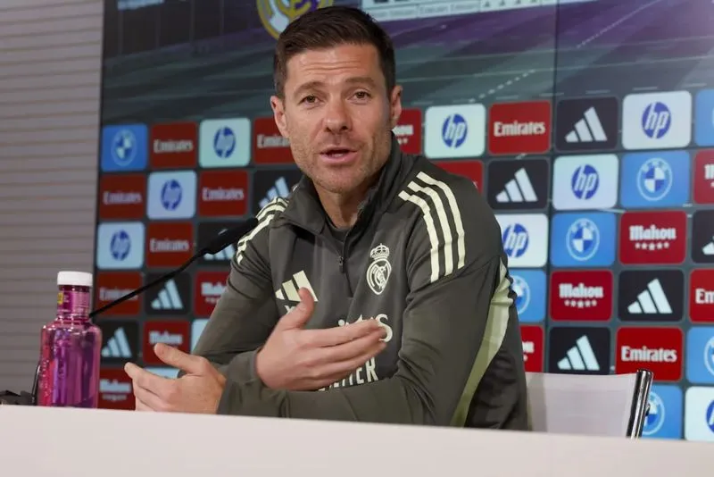 Xabi Alonso regresa a Liverpool después de 16 años | AP