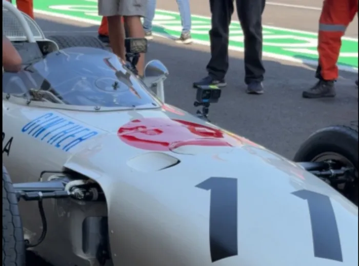 El número 11 años después se relacionó con Checo Pérez