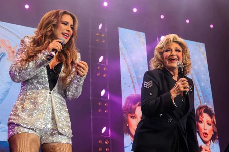 La actriz seguirá el ejemplo de su mamá Angélica María para enfrentar su divorcio/IG: @angelicavaleoriginal