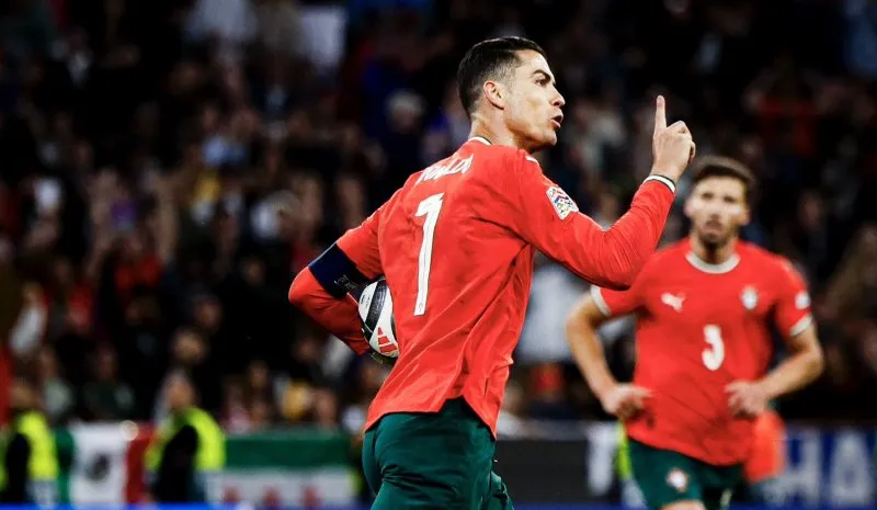 Cristiano Ronaldo festeja gol