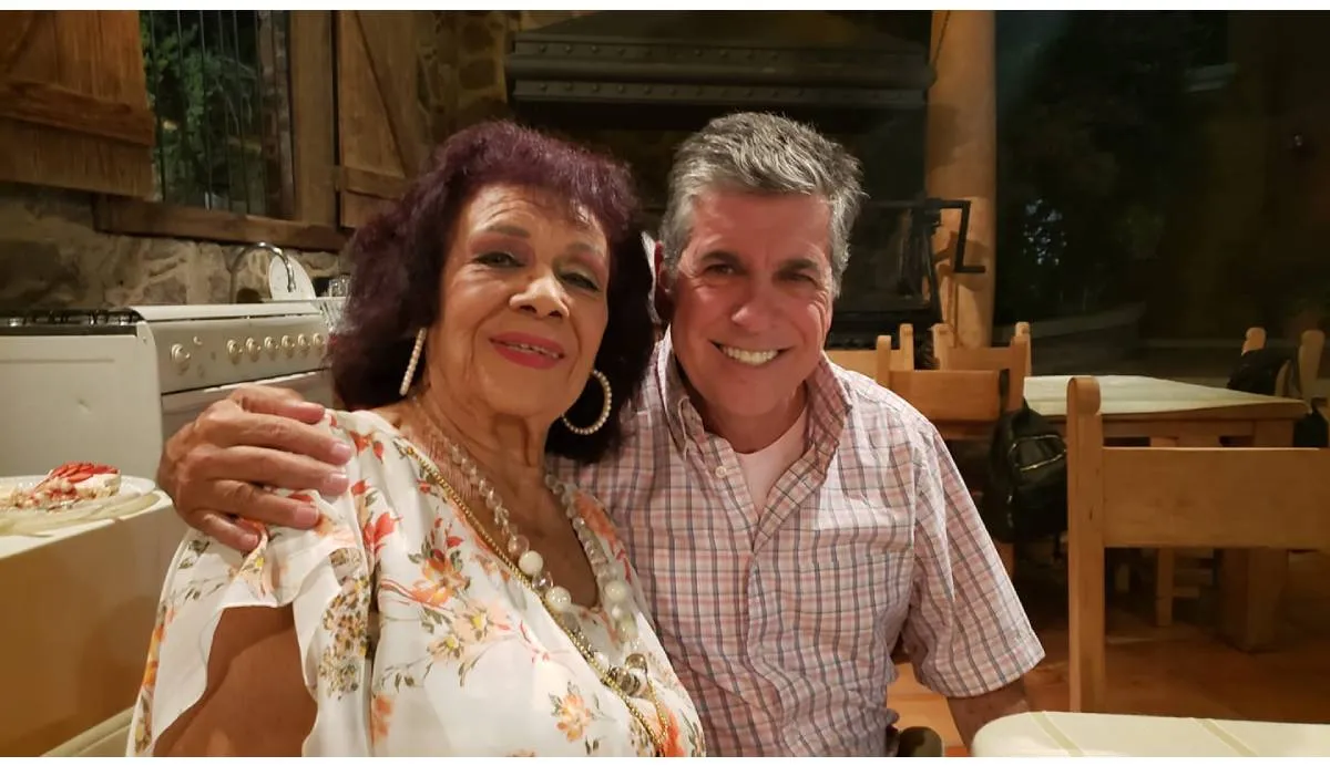 Amalia Macías y Jorge Estrada Palero, ex Presidente Municipal de Irapuato | FB: Amalia Macias