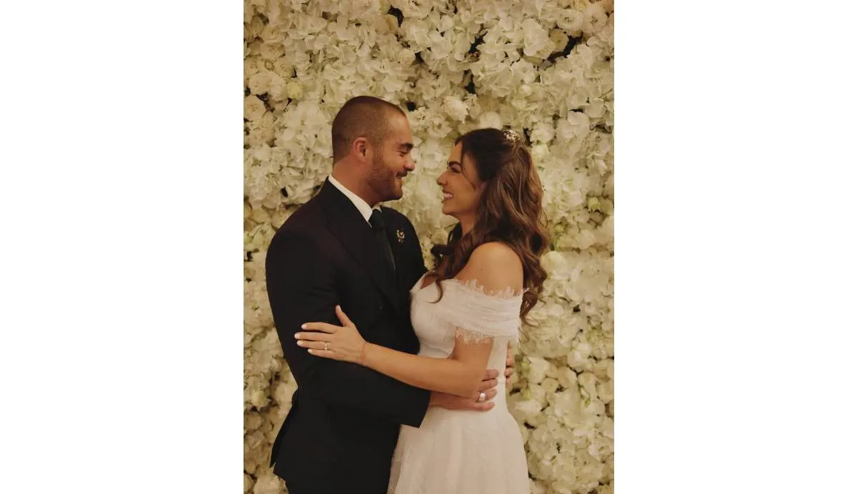 La pareja se caso en junio en la CDMX | IG: claudia3martin y carlossaidcs