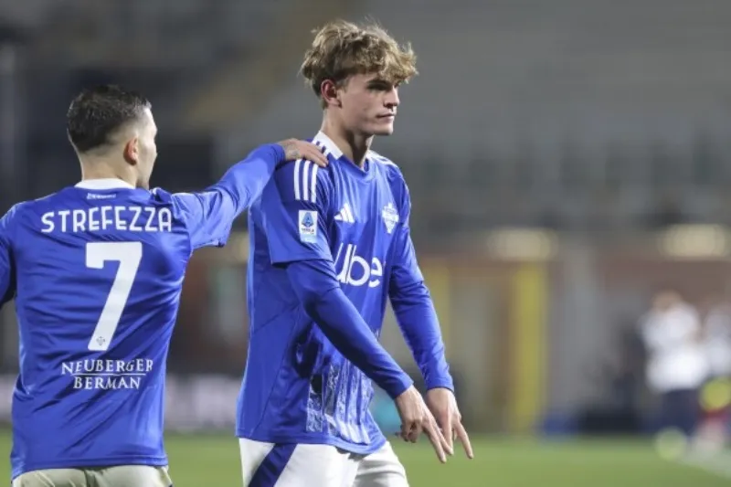 Nico Paz ha llamado la atención por sus actuaciones con Como