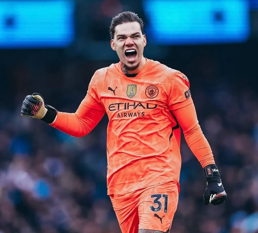 Ederson puede irse a Galatasaray