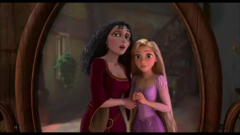 Scarlett podría interpretar al personaje de Madre Gothel en el live action de Enredados/Disney