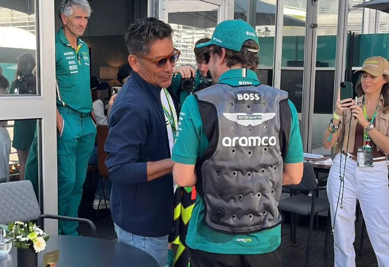 El Inmortal visitó al Nano en el Autódromo Hermanos Rodríguez