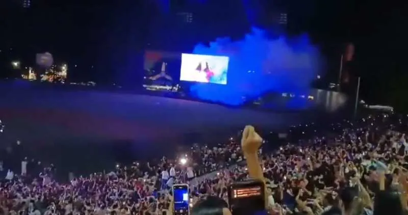 El certamen de belleza fue proyectado en el Estadio Centenario 27 de febrero/X: @DDConfianza