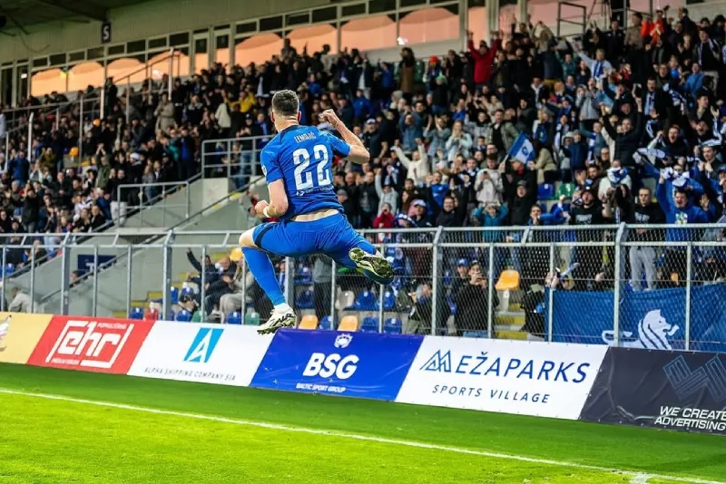 Lemajic por ahora avanza líder de goleo en Europa