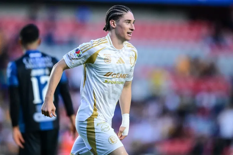 Flores festeja su gol contra Querétaro | MEXSPORT