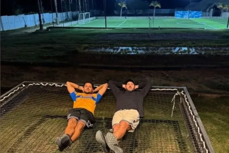 Gignac abrió las puertas de su hogar