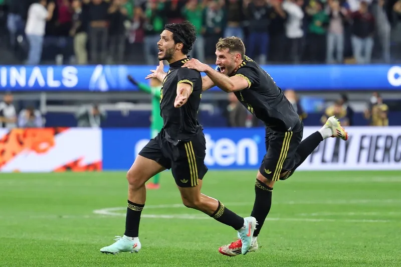 Jiménez festeje su gol contra Canadá | IMAGO7