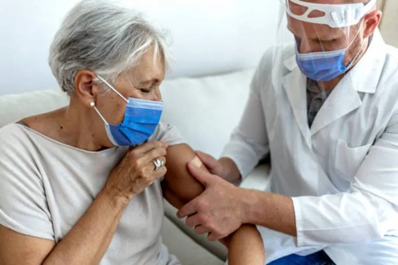 La vacuna sigue siendo la mejor defensa contra este tipo de enfermedades/Pixabay