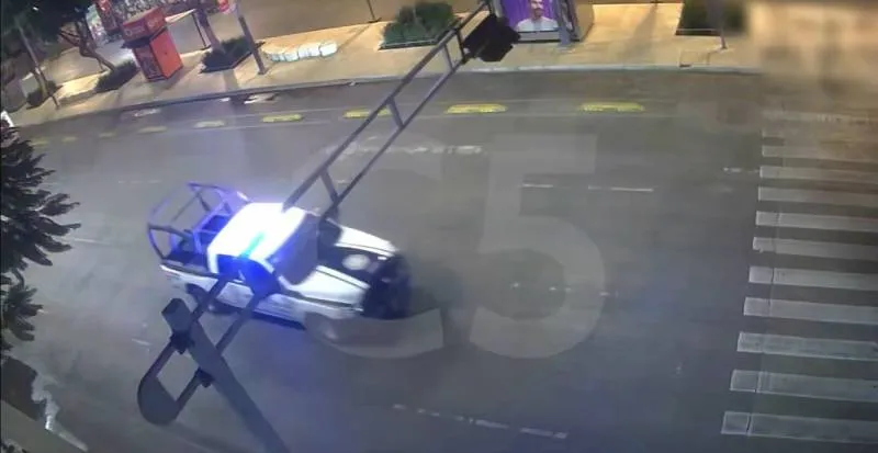 Una patrulla de la SSC se acercó al lugar donde sucedió el incidente/X: @guerrerochipres