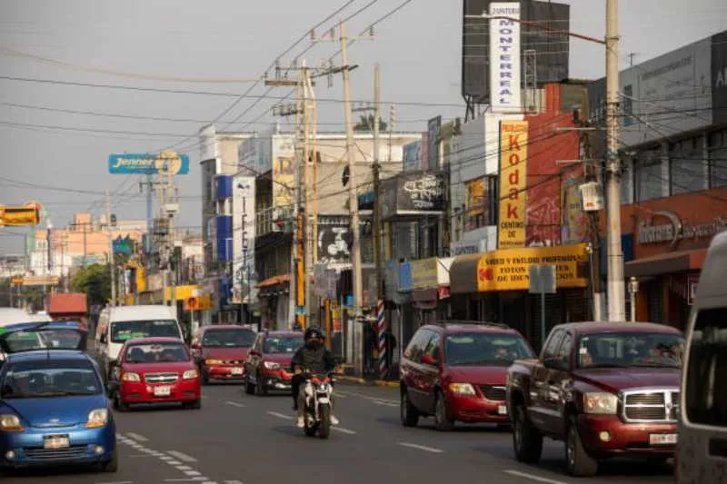 Desde hace unos meses el Hoy No Circula se extendió a un total de 40 municipios mexiquenses/Pixabay