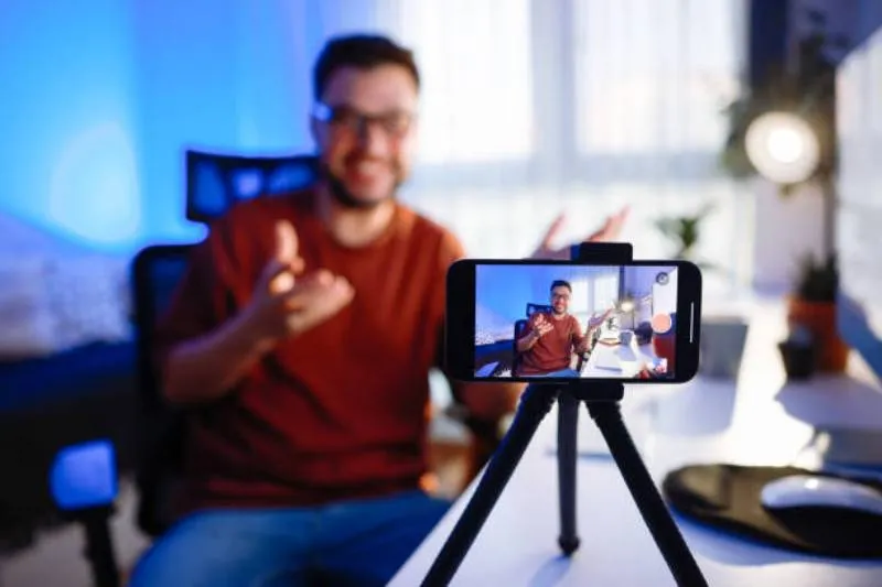 La ley pretende evitar contenido dañino para menores en plataformas digitales. / iStock