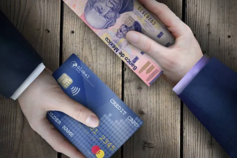 También buscan promover que más personas usen pagos electrónicos en lugar de efectivo. / iStock