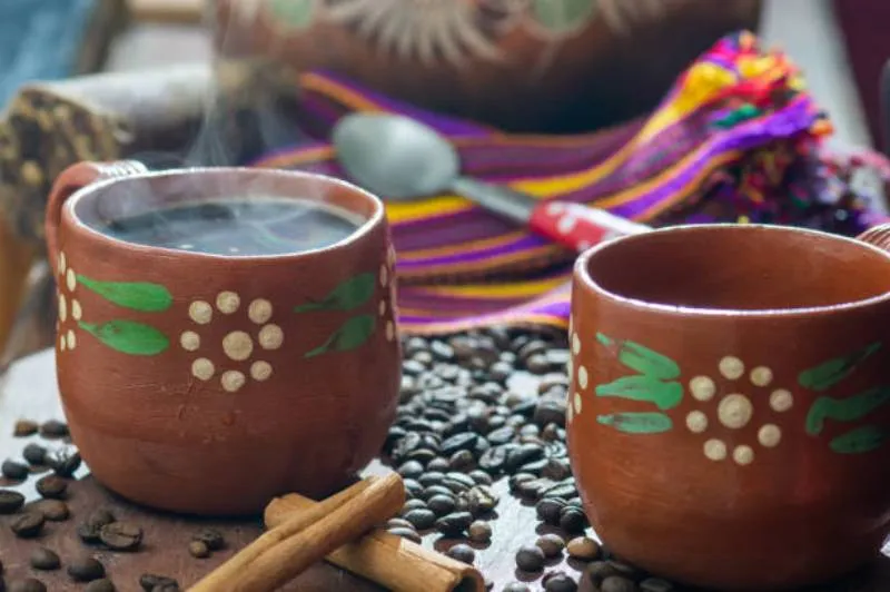 El café de olla es una forma típica de preparar el café en México/iStock