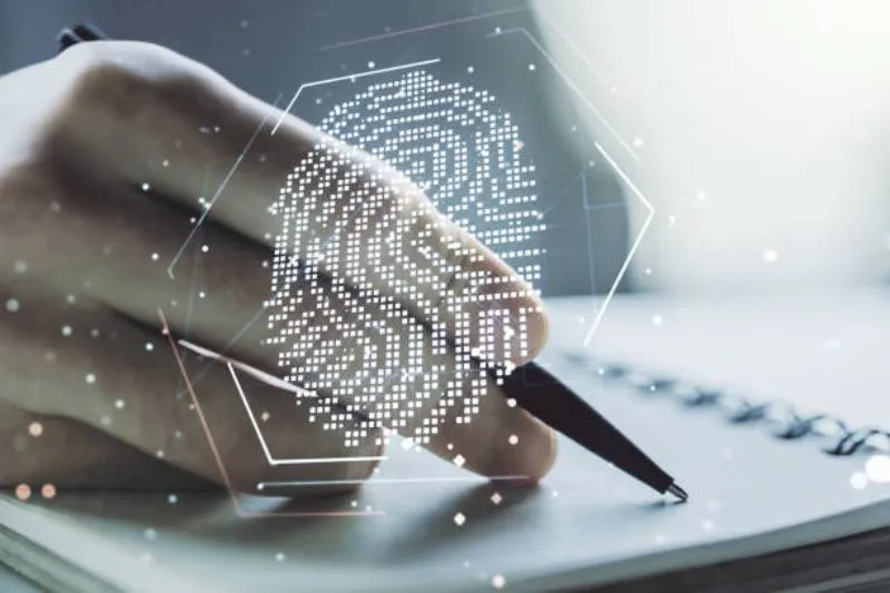 En el futuro la CURP biométrica sustituirá algunos documentos/iStock