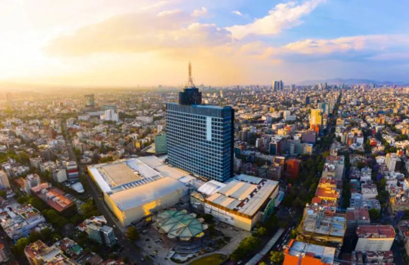 La iniciativa también se complementa con actividades en redes sociales, vallas publicitarias y contenido educativo. / iStock