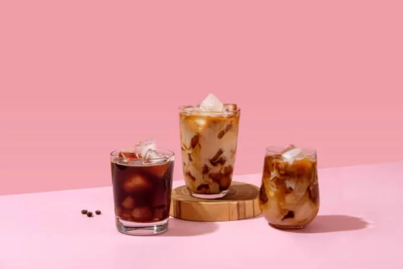 Un cold brew clásico consiste en un café infusionado en frío/iStock