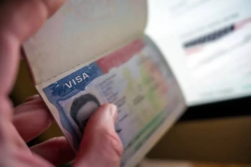 Preparar la documentación y la entrevista aumenta tus posibilidades de obtener la visa/iStock