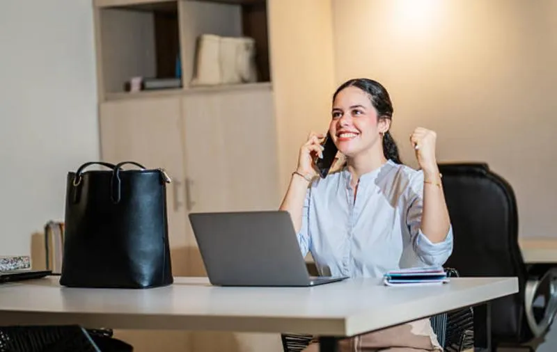 El proyecto busca mejorar el bienestar laboral con más días de descanso al año. / iStock