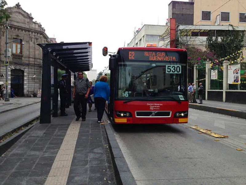 Con esta nueva disposición, los viajes en Metrobús deberían ser más ágiles, seguros y confortables para todos/iStock