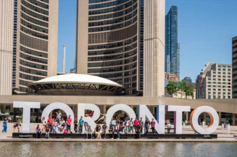 Air Canada inauguró un vuelo directo desde el Aeropuerto Internacional de Guadalajara hacia Toronto. / iStock