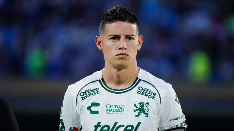 James Rodríguez en un partido de León | IMAGO7