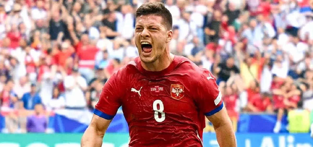 El fichaje de Jovic está por caerse