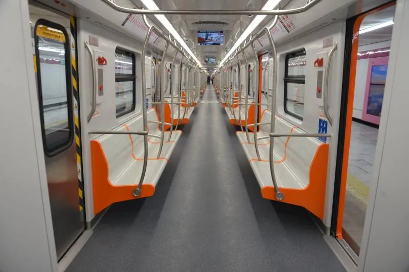 Fue más de tres años desde que comenzó la remodelación de la Línea Rosa/Gobierno CDMX