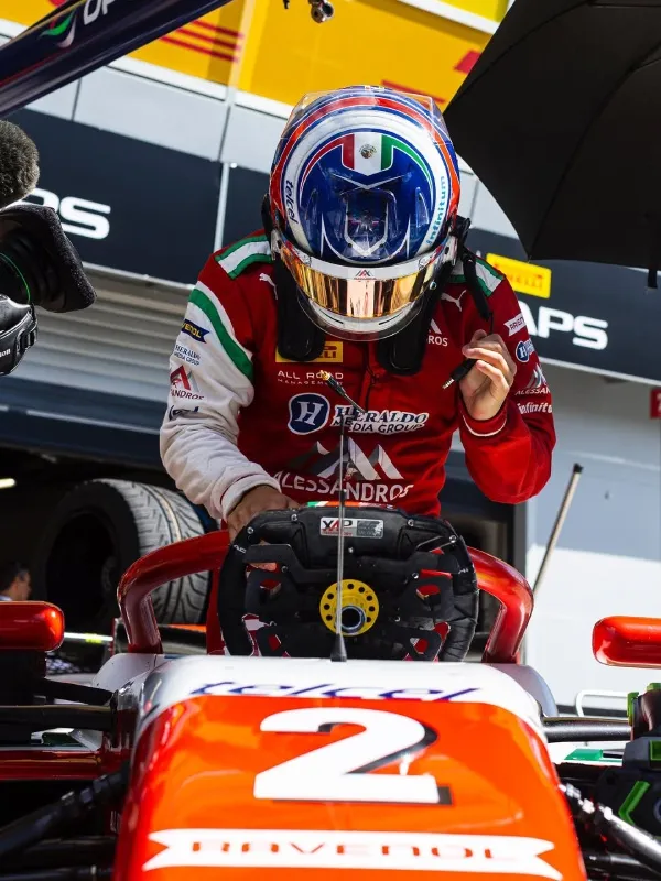 Noel León ha avanzado poco a poco en diferentes categorías