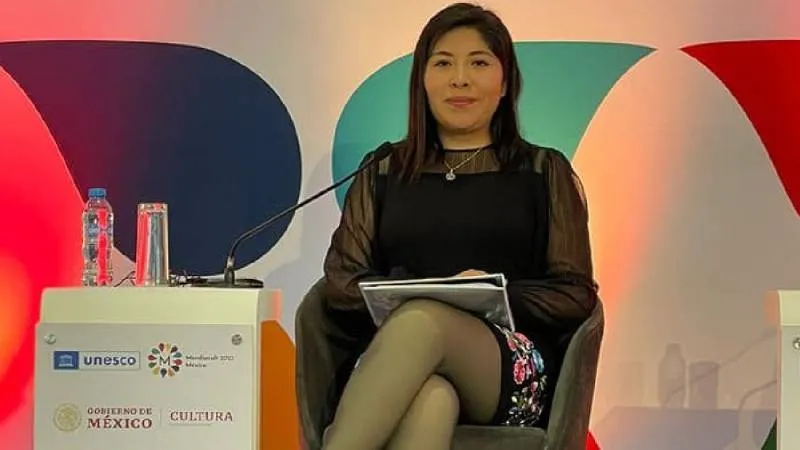 Betssy Chávez está desde hace tres semanas en la embajada mexicana en Lima/IG: @betssychavezc