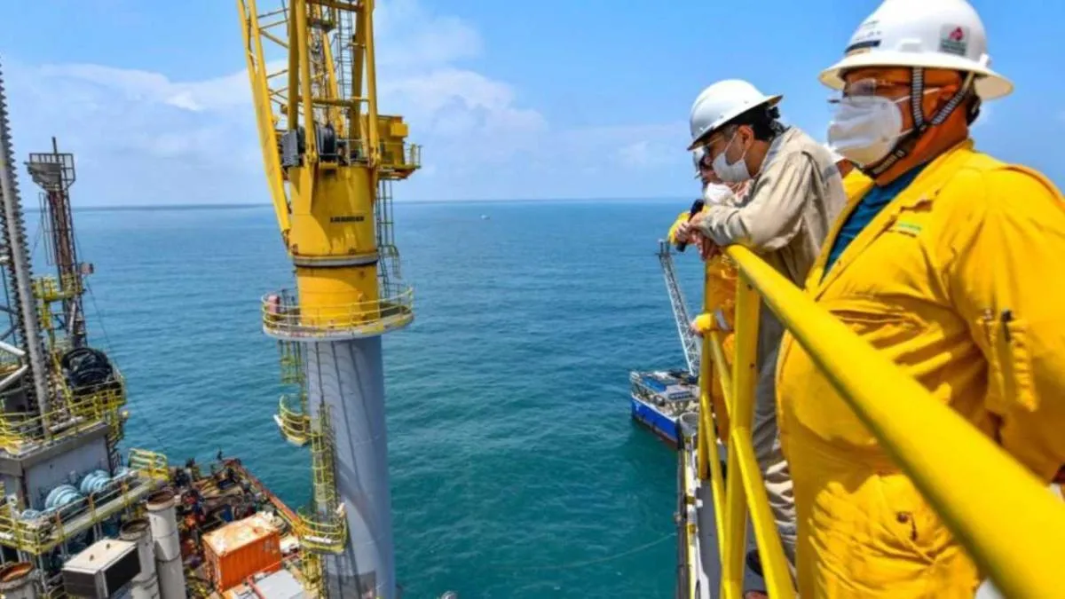 No se reportan trabajadores lesionados, sólo tres tuvieron crisis nerviosa/Pemex