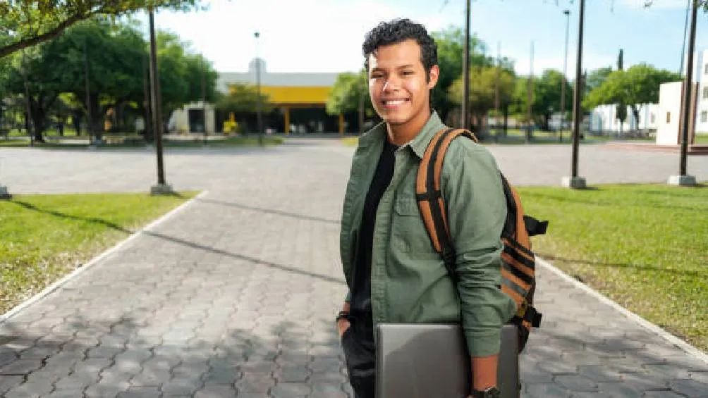 El proceso es completamente en línea / iStock