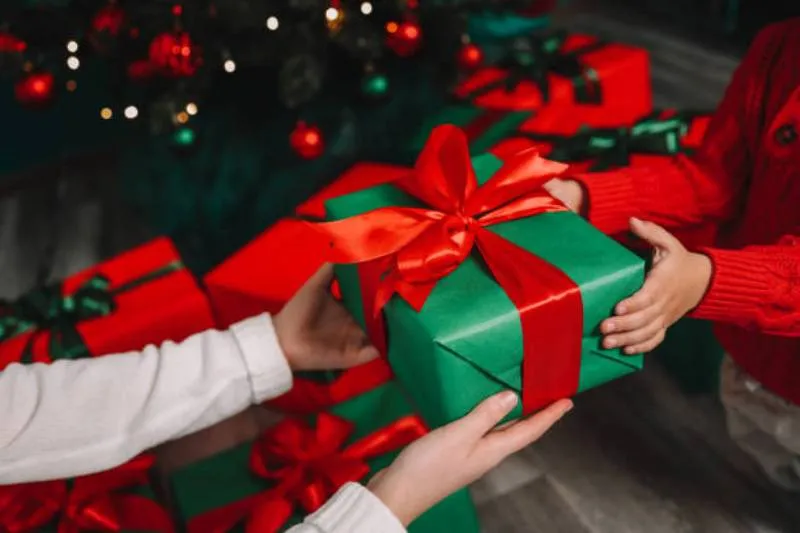 Si aún no envuelves tus regalos, hay una opción en CDMX que es gratis/Pixabay