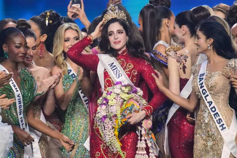 Miss Universo, ganando este 2025 por Fátima Bosch, sigue en medio de la polémica/AP